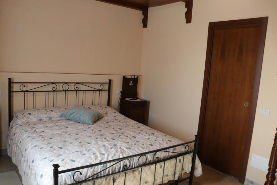 Cascina Angelina Villa Casteggio Luaran gambar